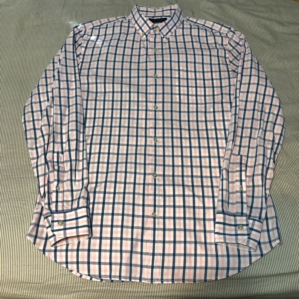 Men’s Banana Republic Dress Shirt - Picture 2 of 5